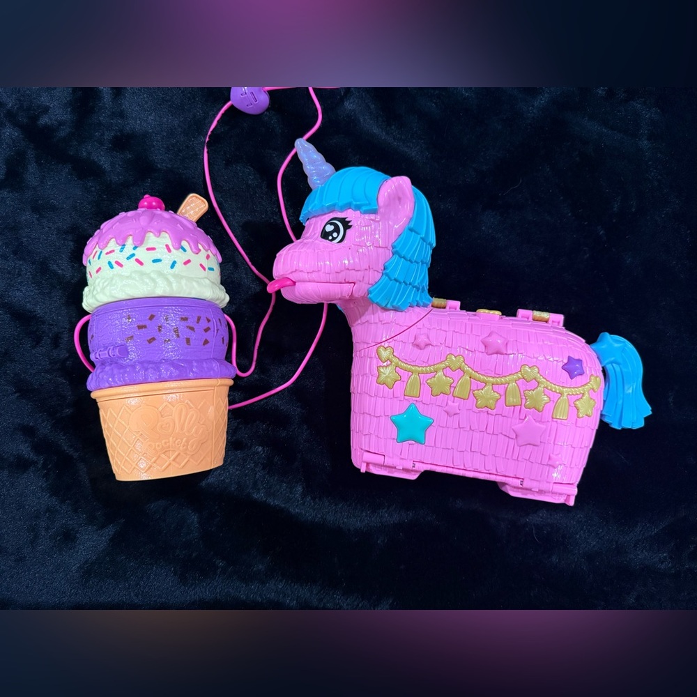 Polly Pockets Storage Play Case Lot of 2 No Dolls Or Accessories